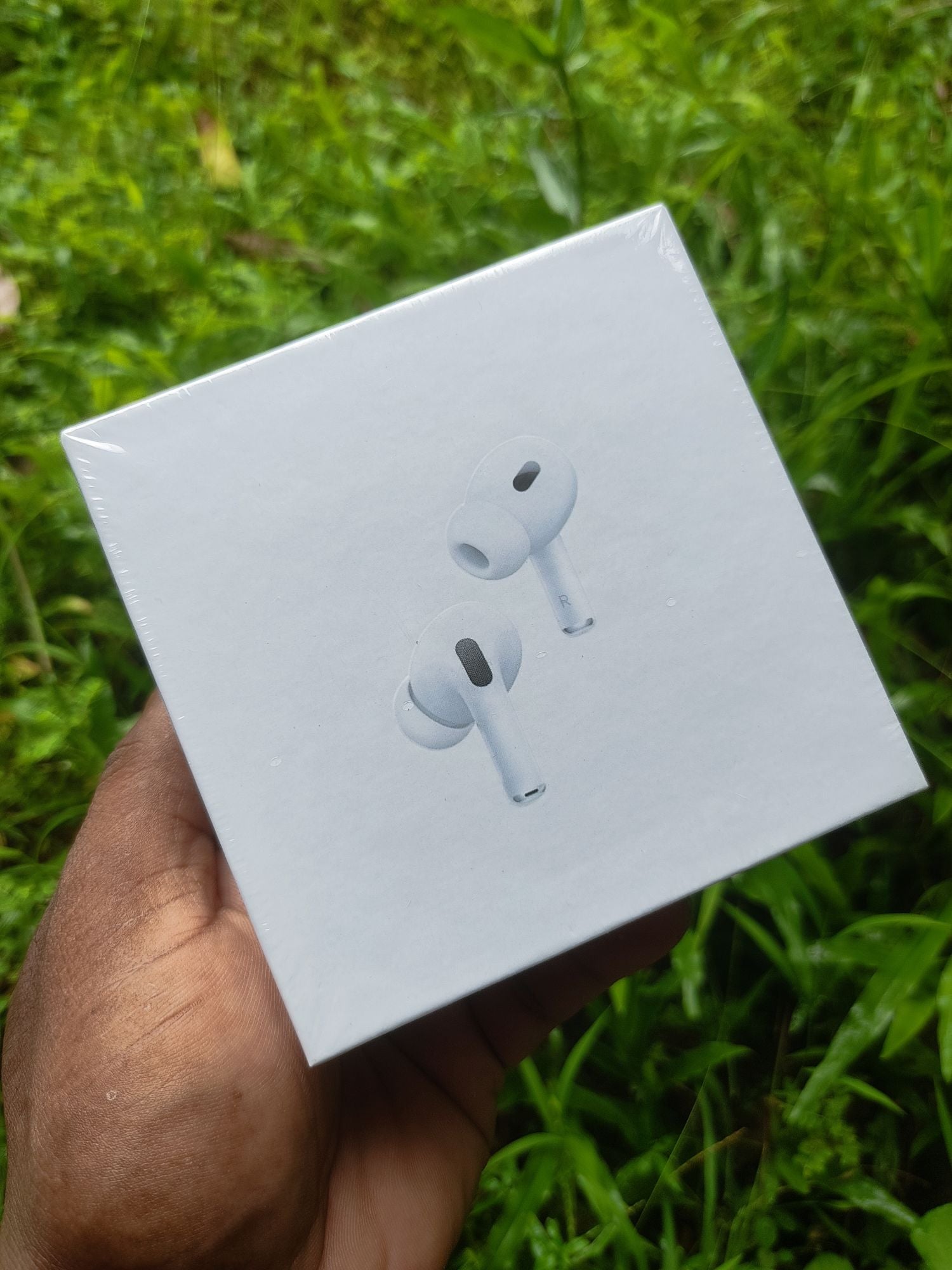 Earbuds Pro 2, Active Noise Cancellation & Advanced Features